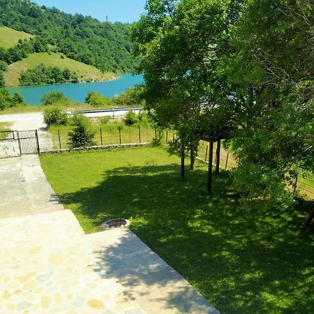 Willa Vikendica Na Jezeru Gacko Zewnętrze zdjęcie
